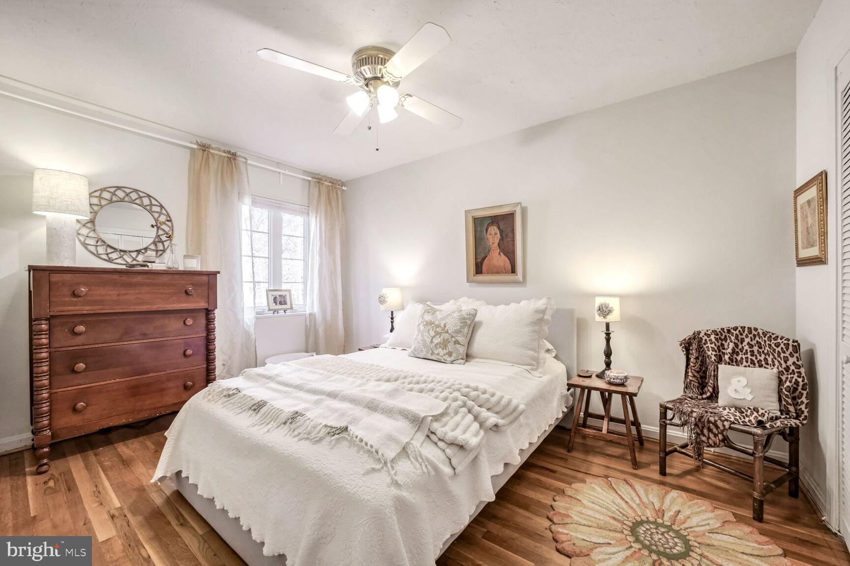 9888 HOLLOW GLEN PLACE 2538B