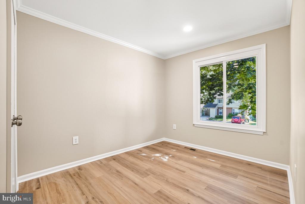 10 MELMARK COURT