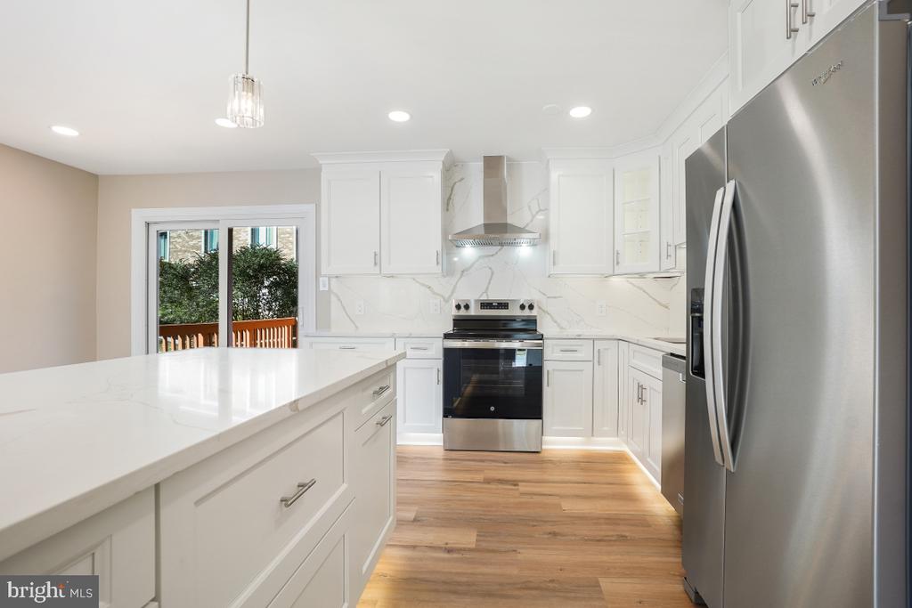 10 MELMARK COURT