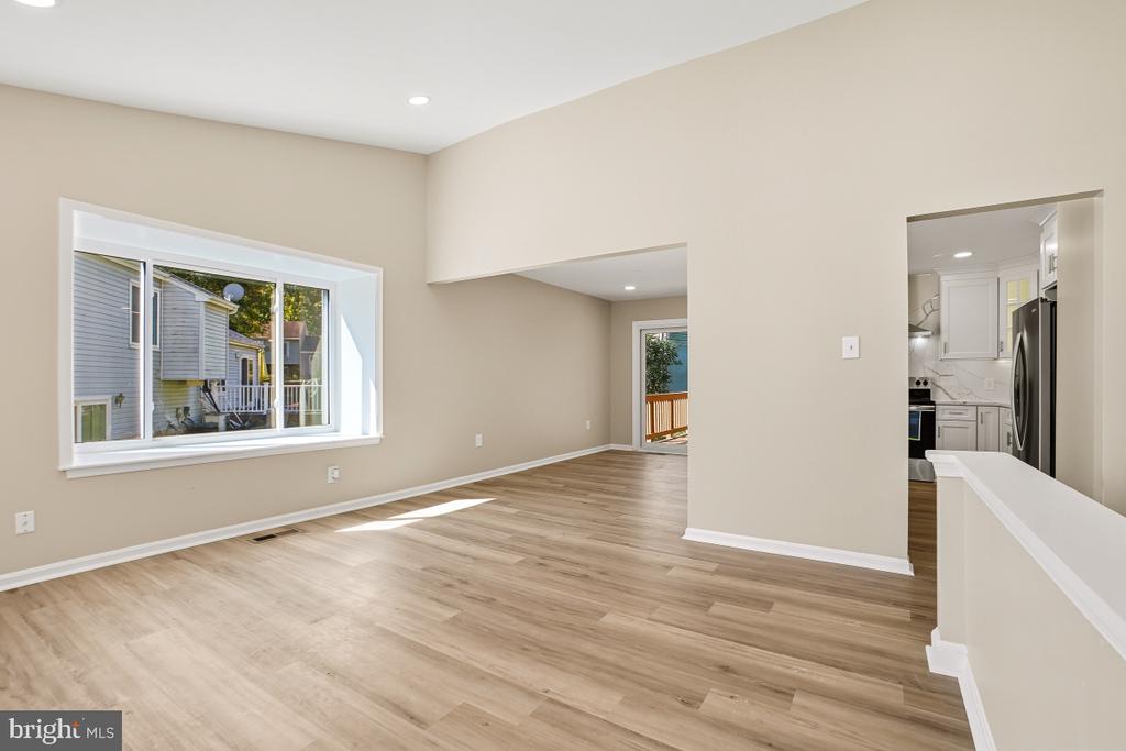 10 MELMARK COURT