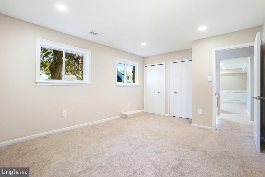 10 MELMARK COURT