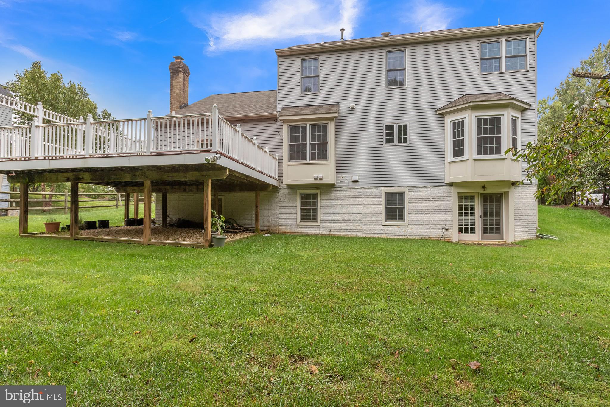 13907 WILLOW TREE DRIVE