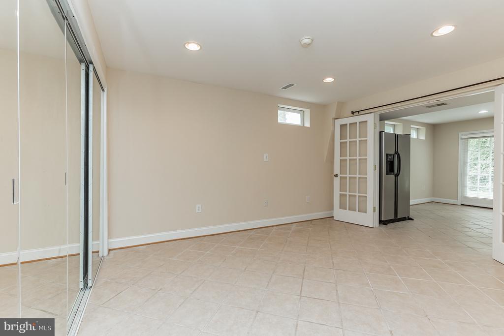 13907 WILLOW TREE DRIVE