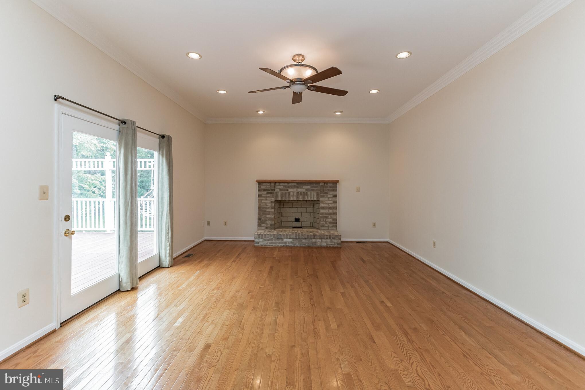 13907 WILLOW TREE DRIVE