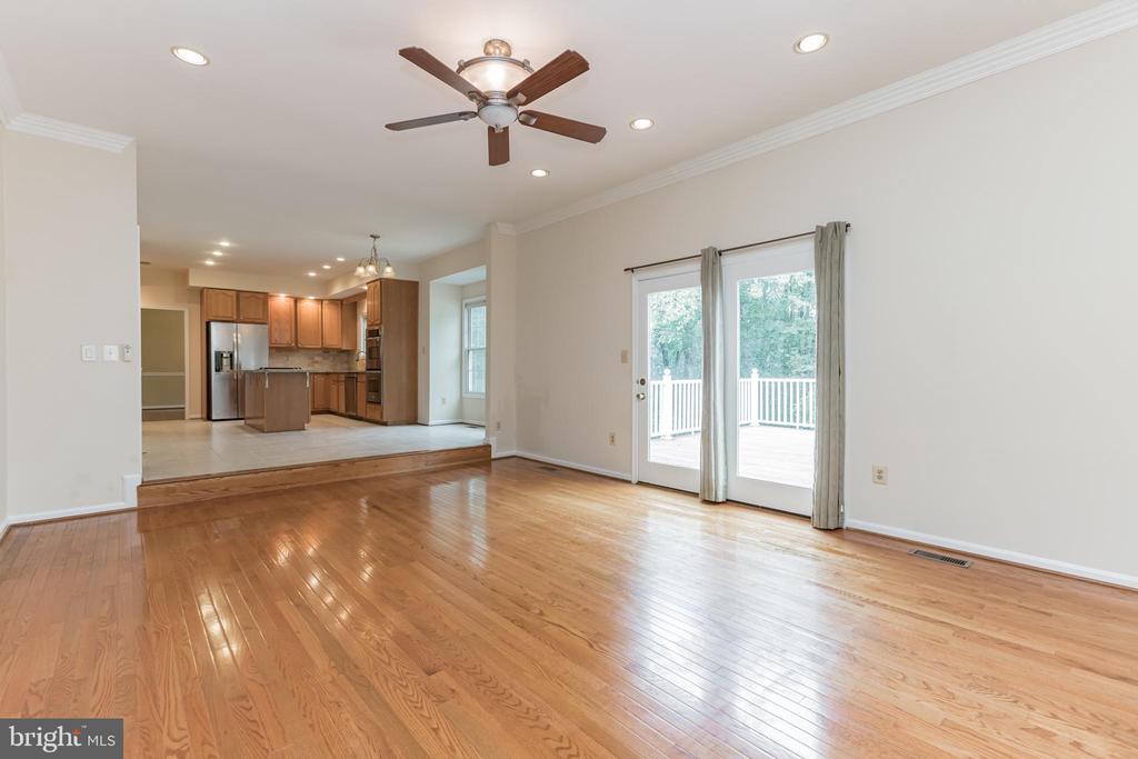 13907 WILLOW TREE DRIVE