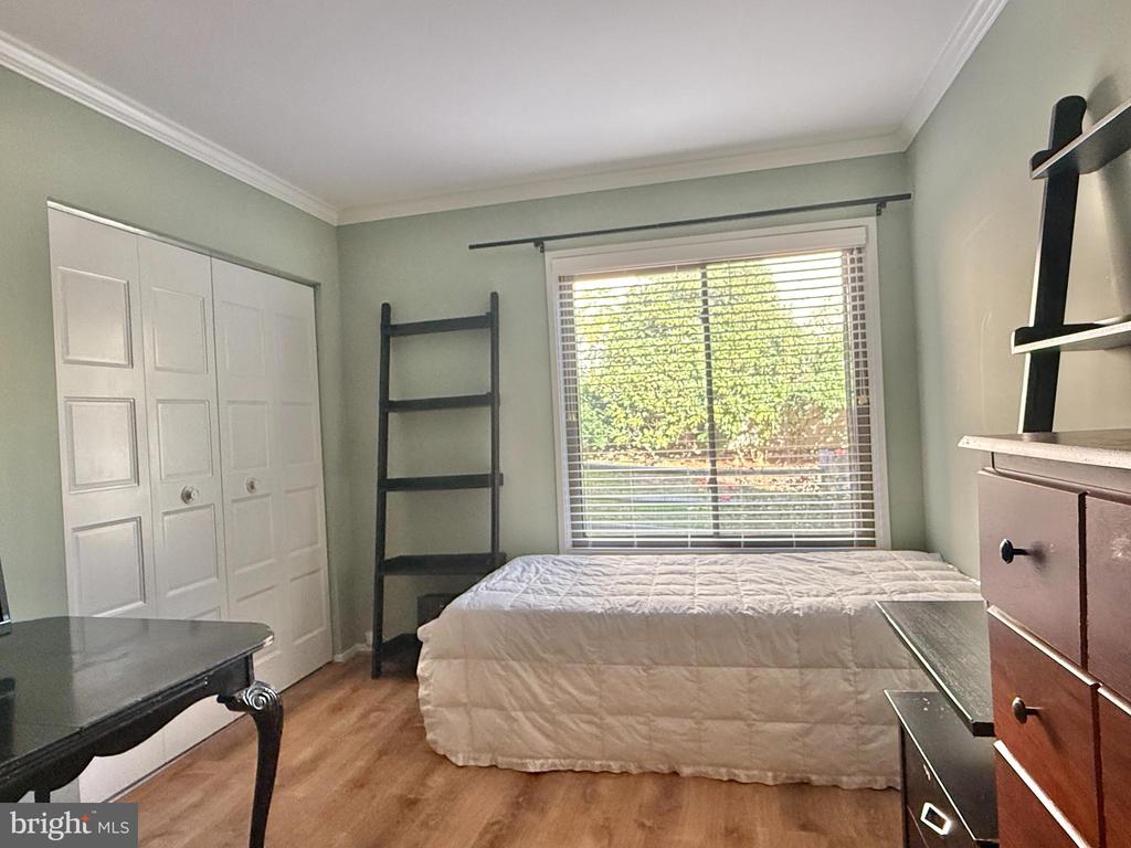 9509 ASPENWOOD COURT