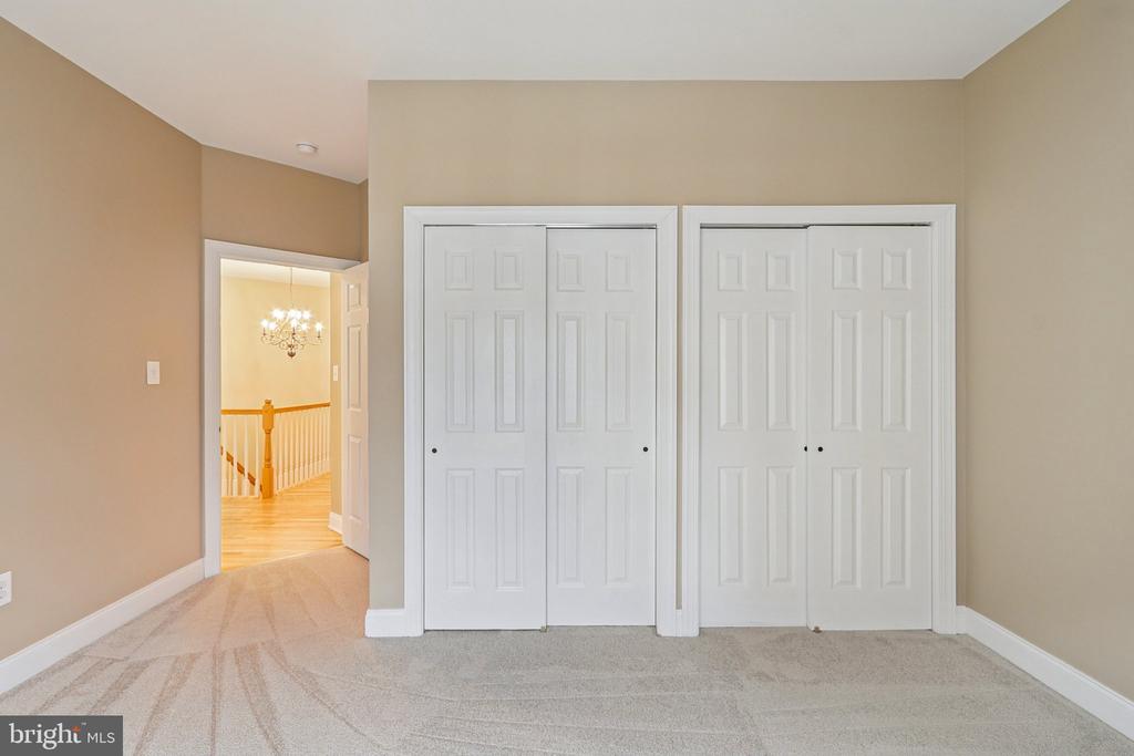 8242 CASTANEA LANE