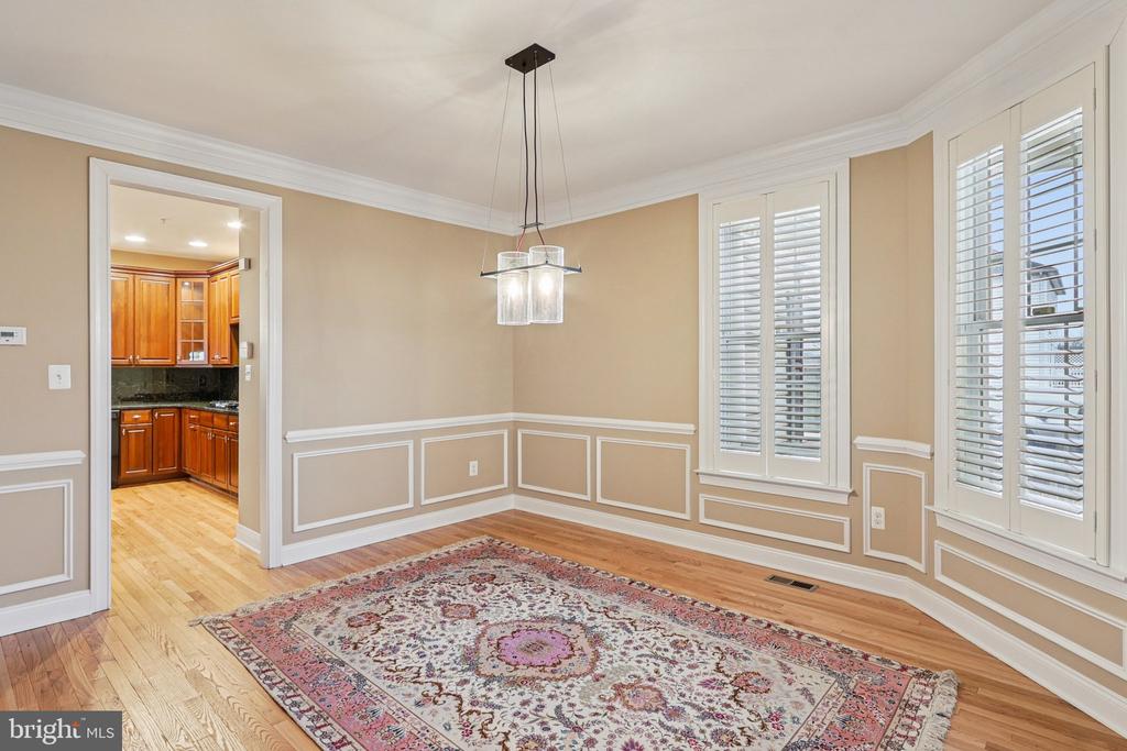 8242 CASTANEA LANE