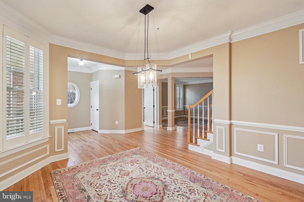 8242 CASTANEA LANE