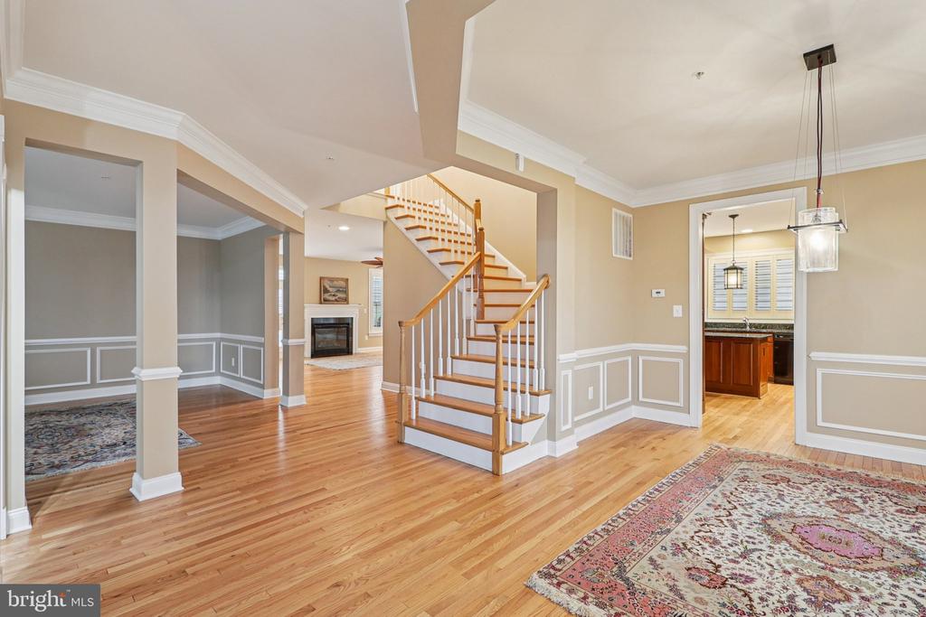 8242 CASTANEA LANE