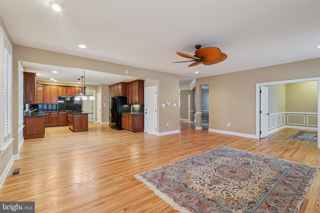 8242 CASTANEA LANE