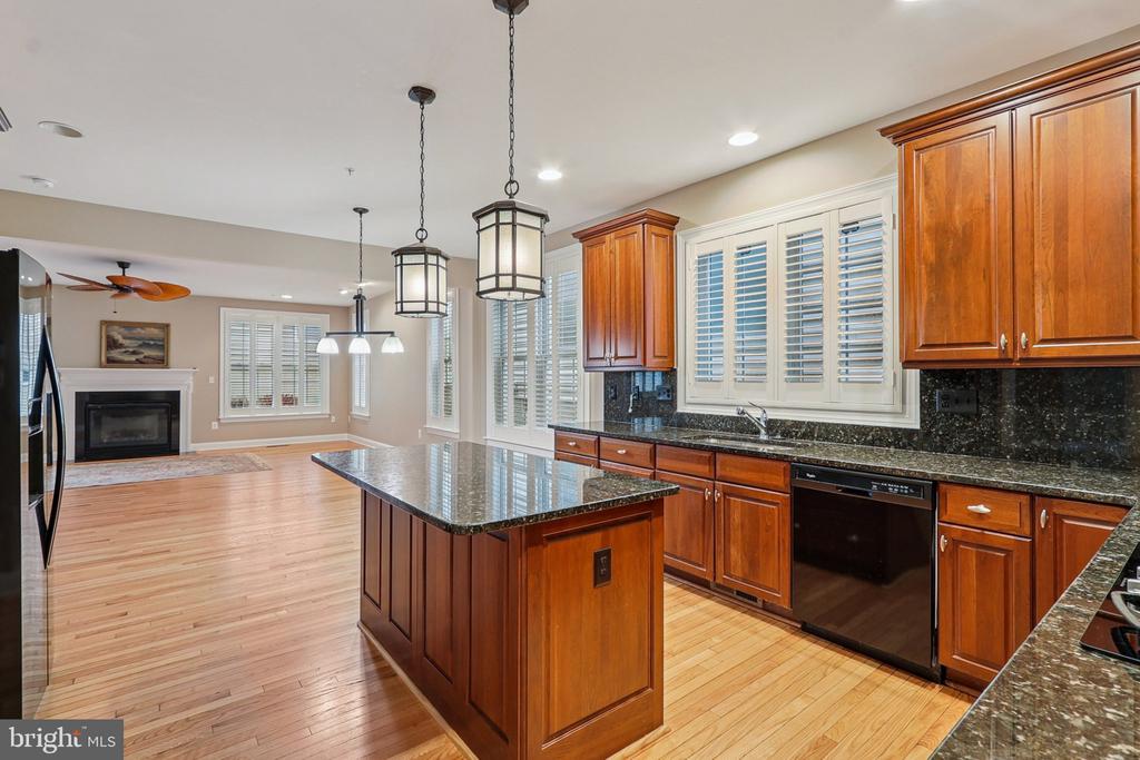 8242 CASTANEA LANE