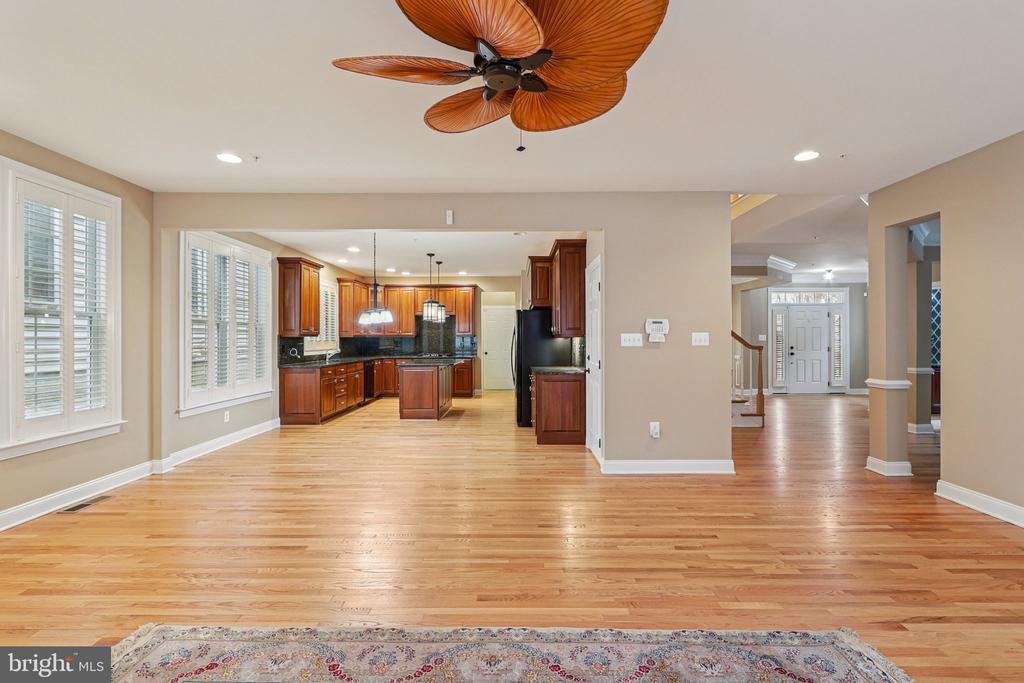 8242 CASTANEA LANE