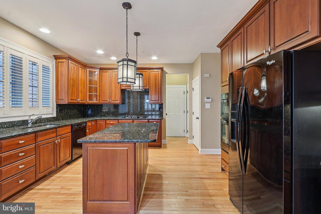 8242 CASTANEA LANE