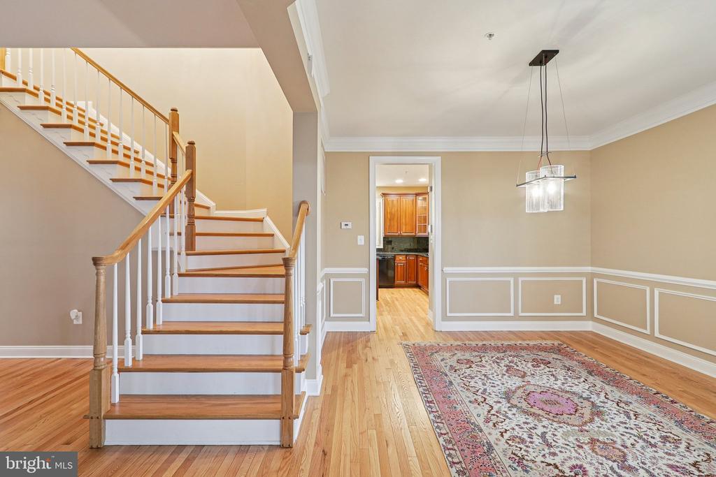 8242 CASTANEA LANE