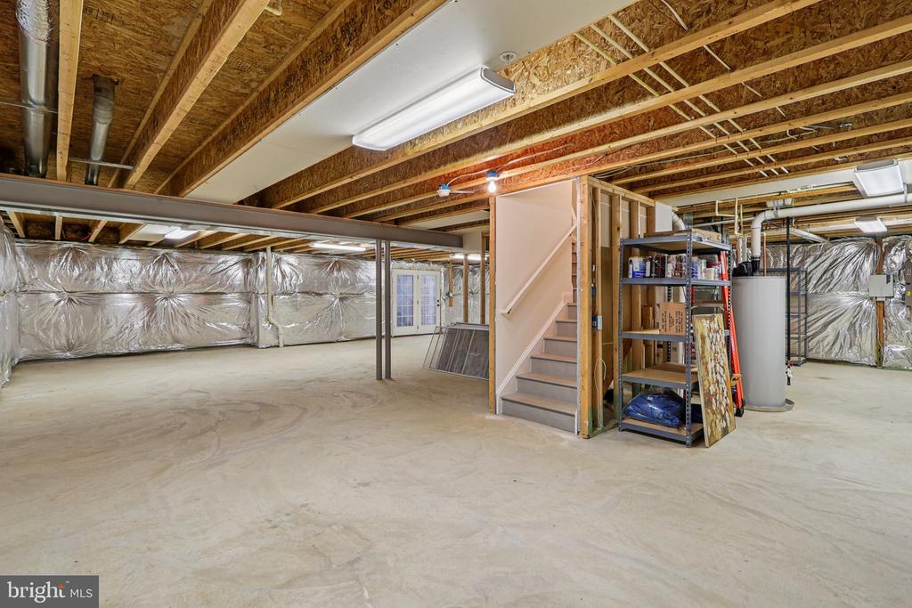 8242 CASTANEA LANE