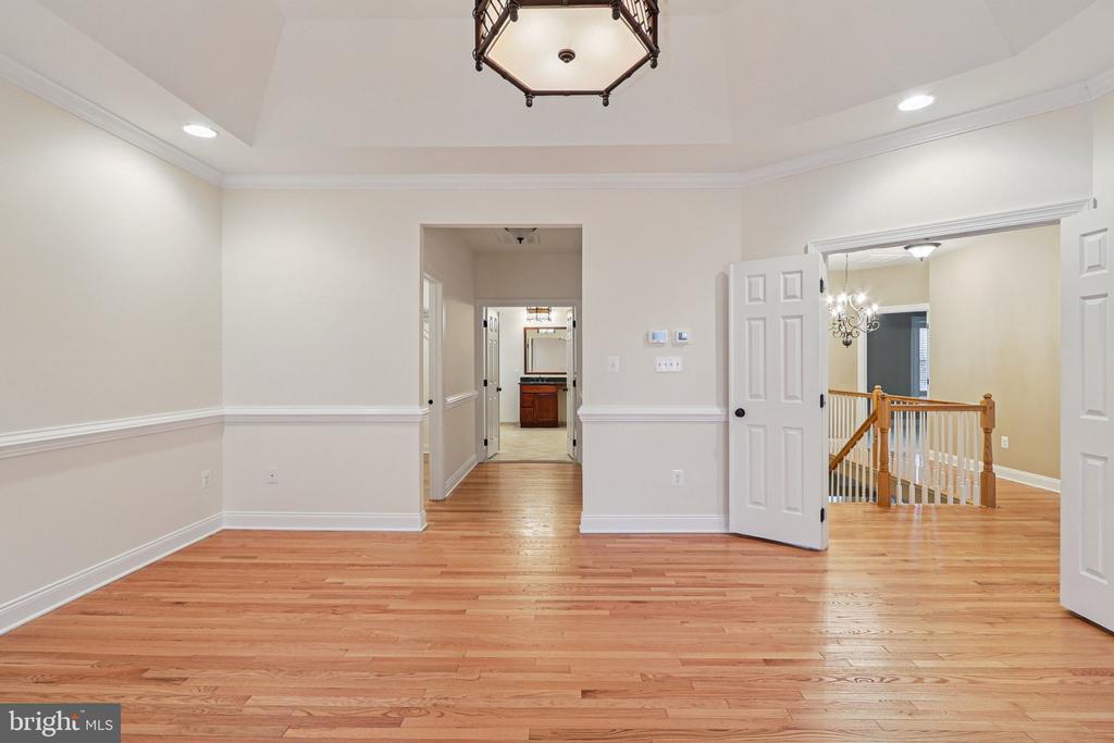 8242 CASTANEA LANE