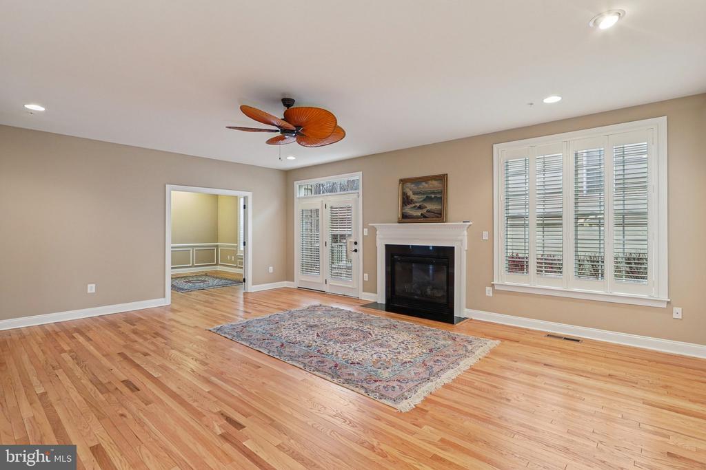 8242 CASTANEA LANE