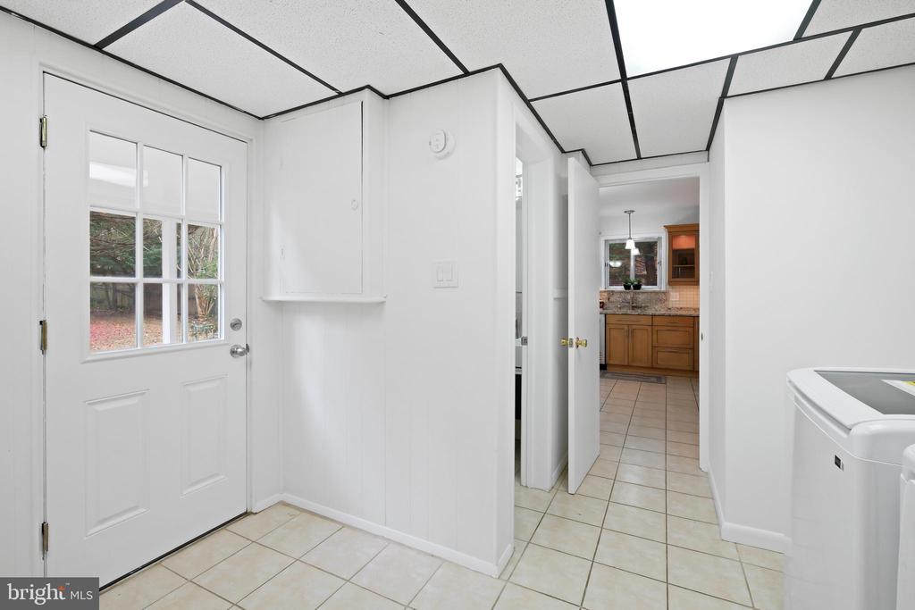 1618 MARTHA TERRACE