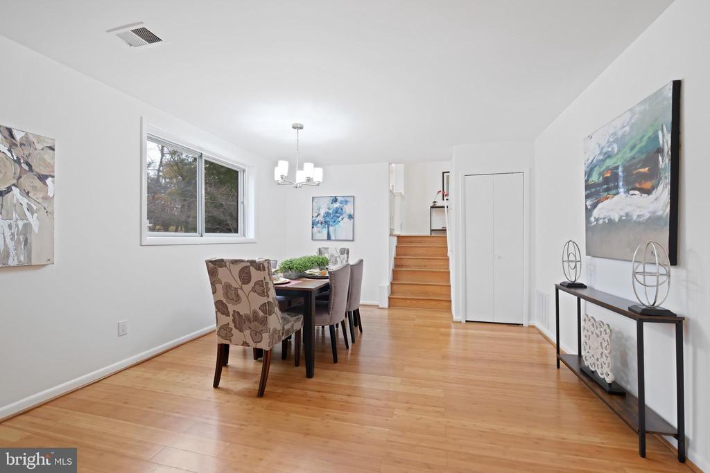 1618 MARTHA TERRACE