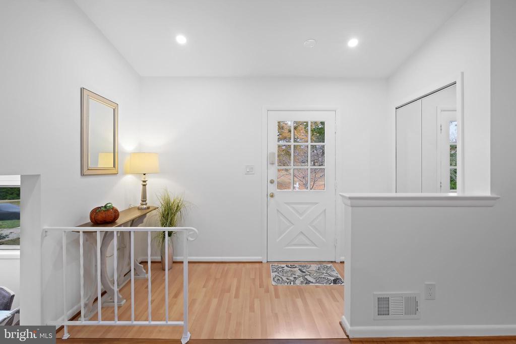 1618 MARTHA TERRACE