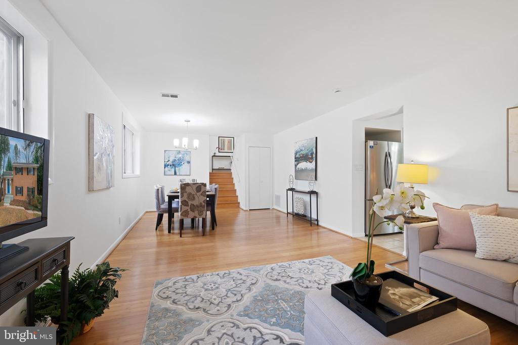 1618 MARTHA TERRACE