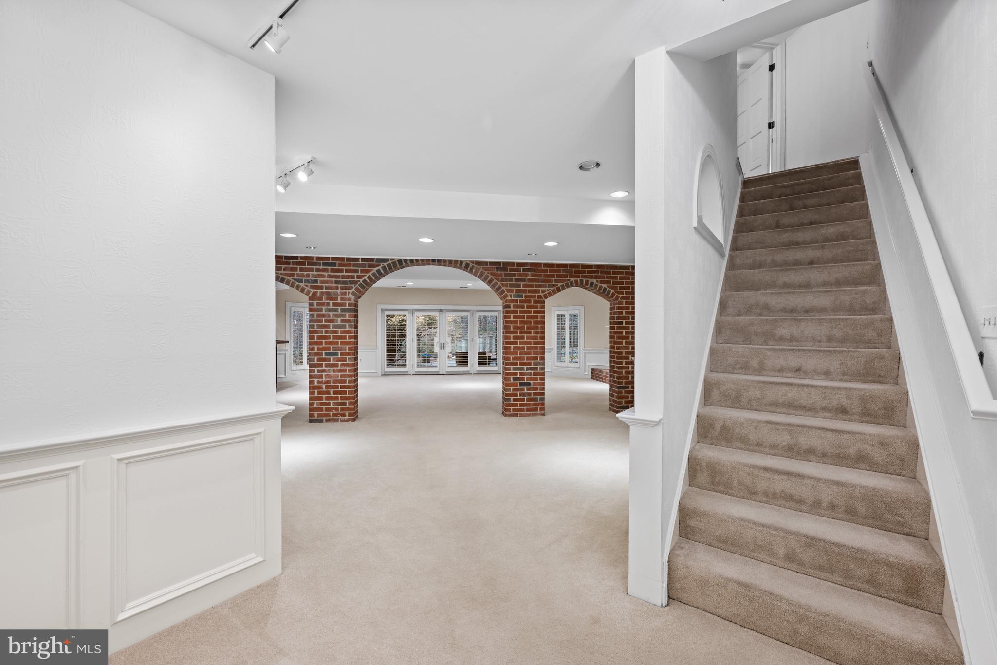 11552 SPRINGRIDGE ROAD