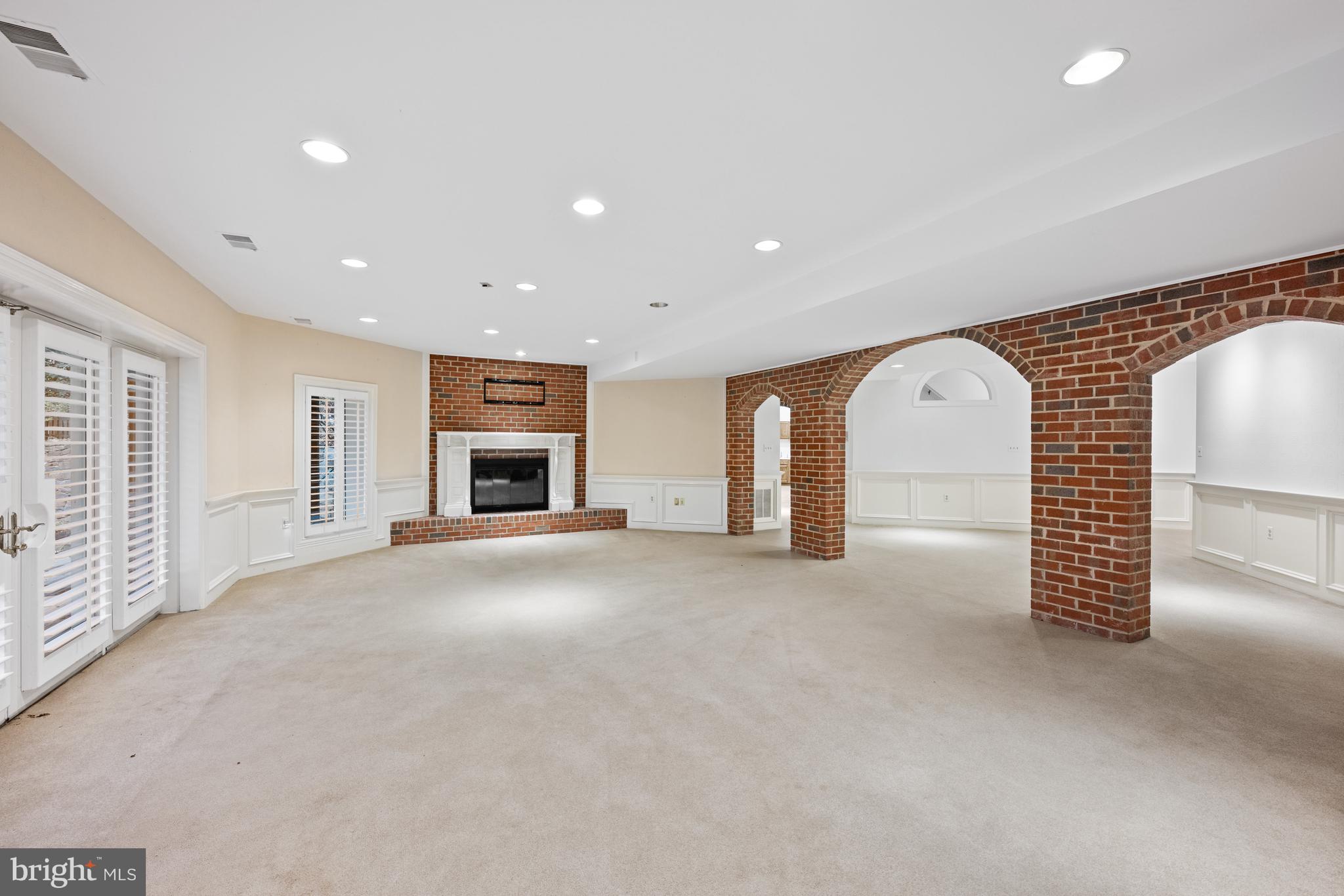 11552 SPRINGRIDGE ROAD