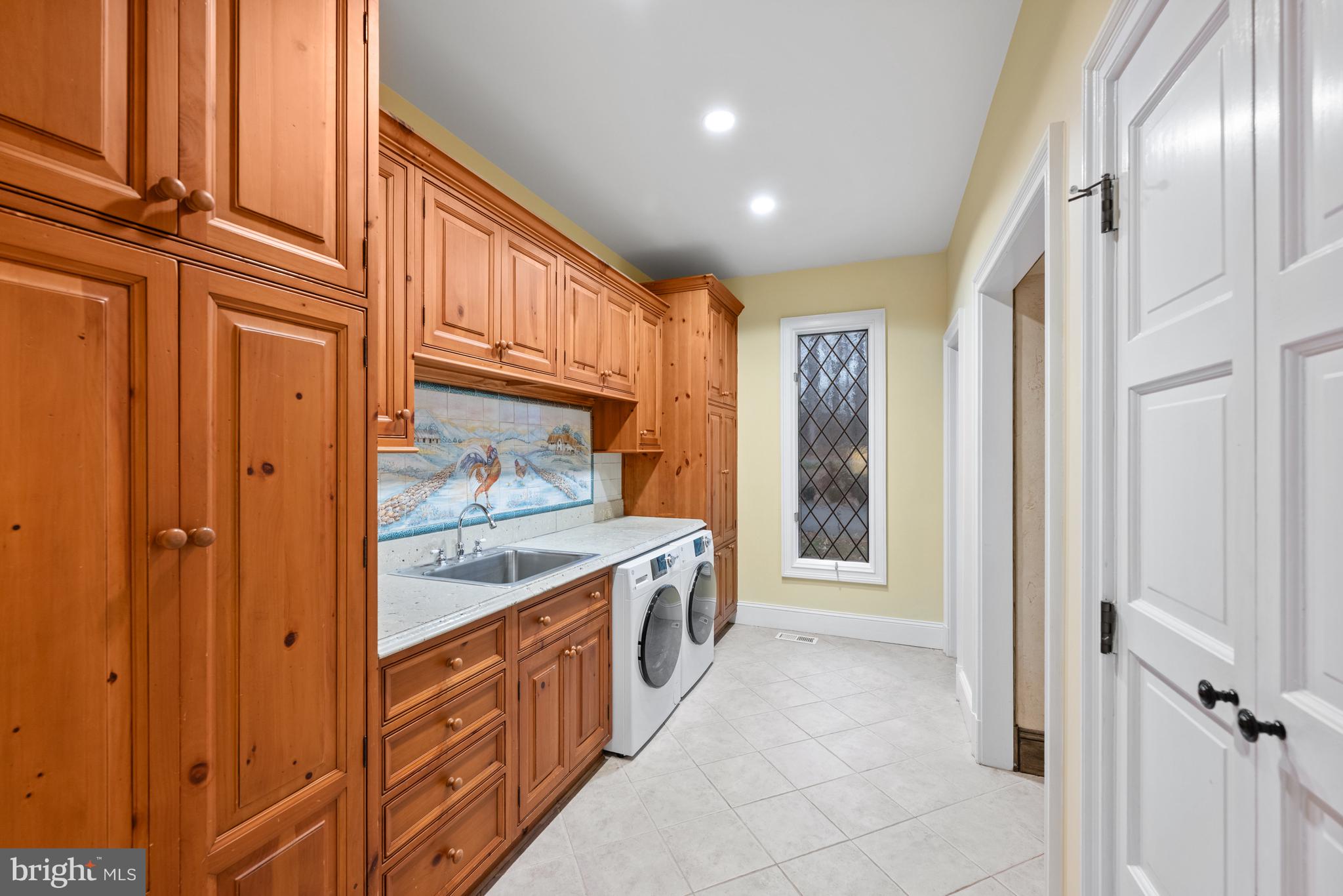 11552 SPRINGRIDGE ROAD