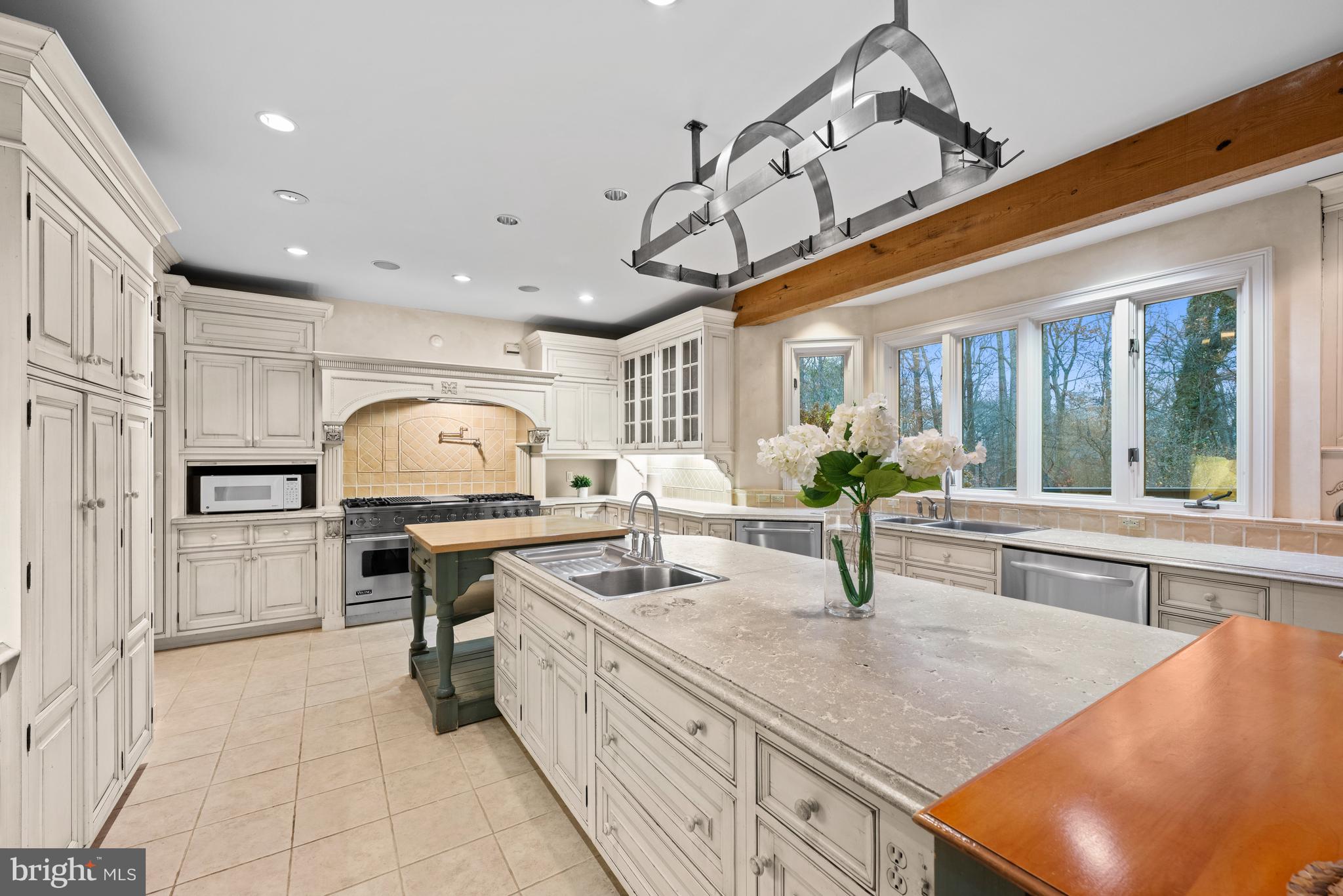 11552 SPRINGRIDGE ROAD