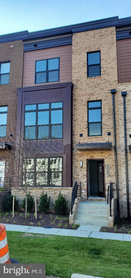 3959 CRANES BILL COURT