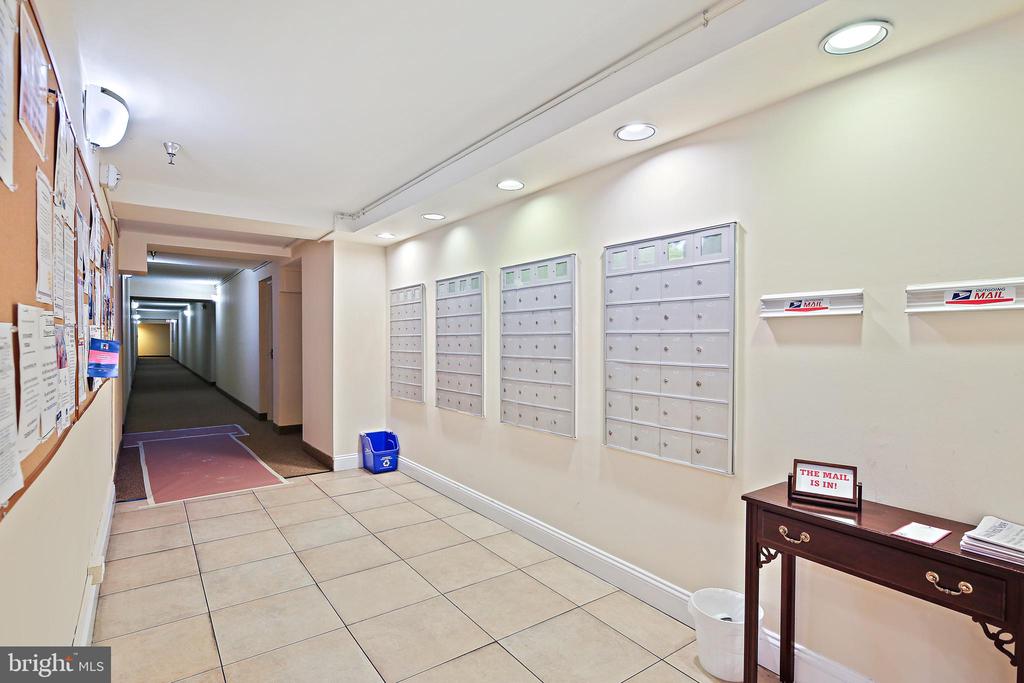2921 N LEISURE WORLD BOULEVARD 1-316