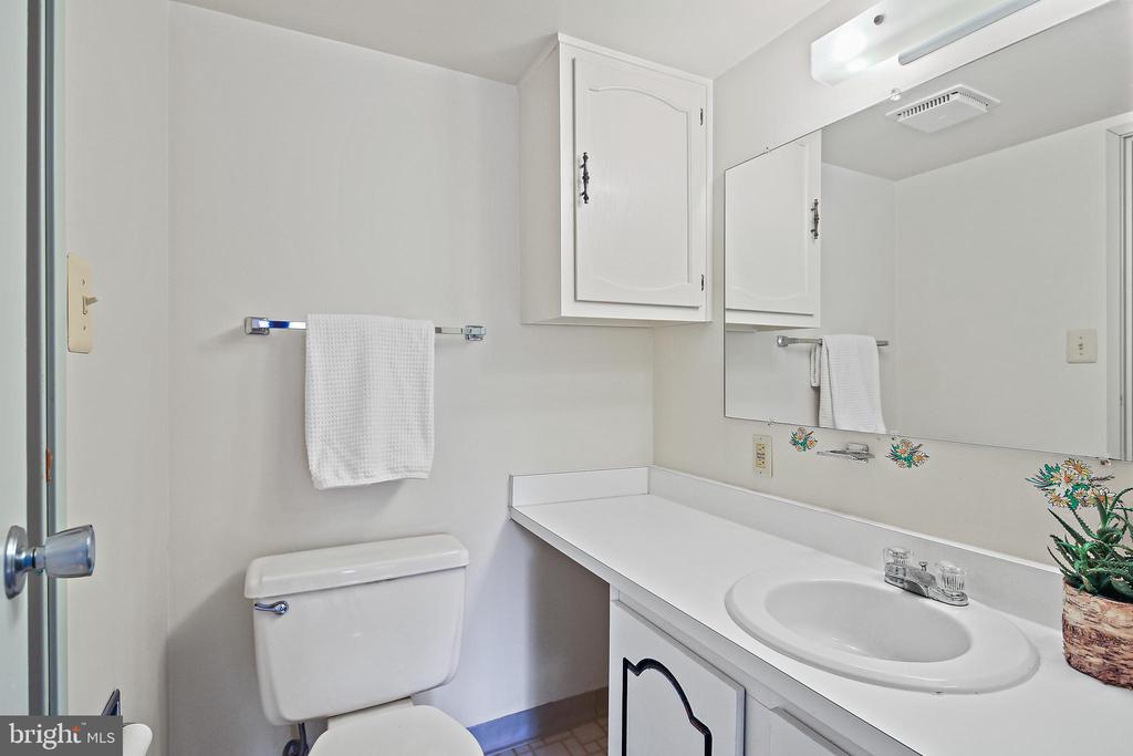 2921 N LEISURE WORLD BOULEVARD 1-316