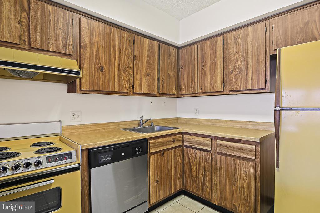 2921 N LEISURE WORLD BOULEVARD 1-316