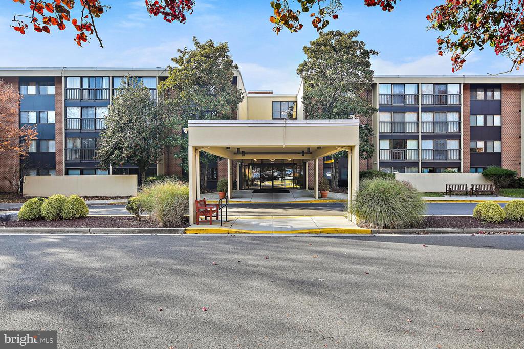 2921 N LEISURE WORLD BOULEVARD 1-316