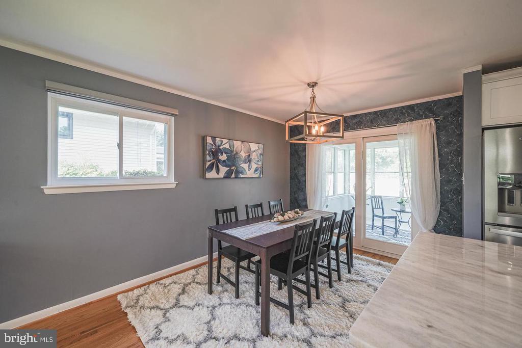 1704 LORRE DRIVE