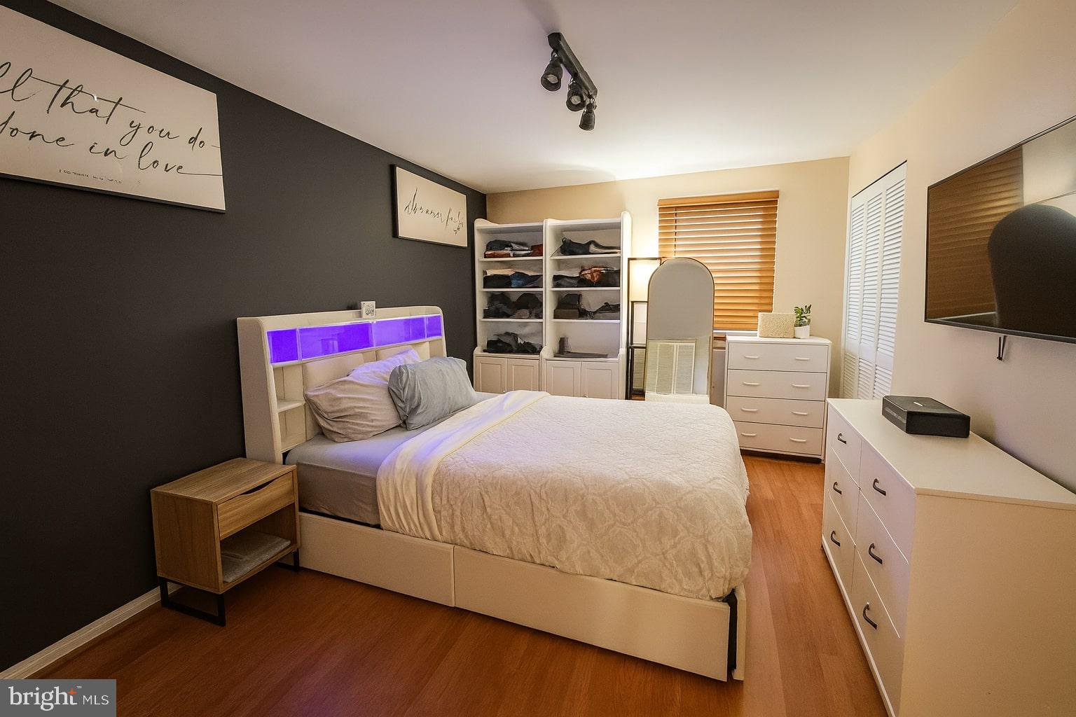 13901 VALLEYFIELD DRIVE