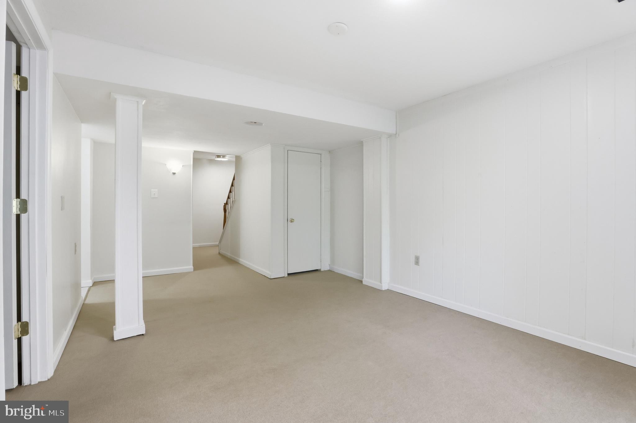 5 HYACINTH COURT 7-3