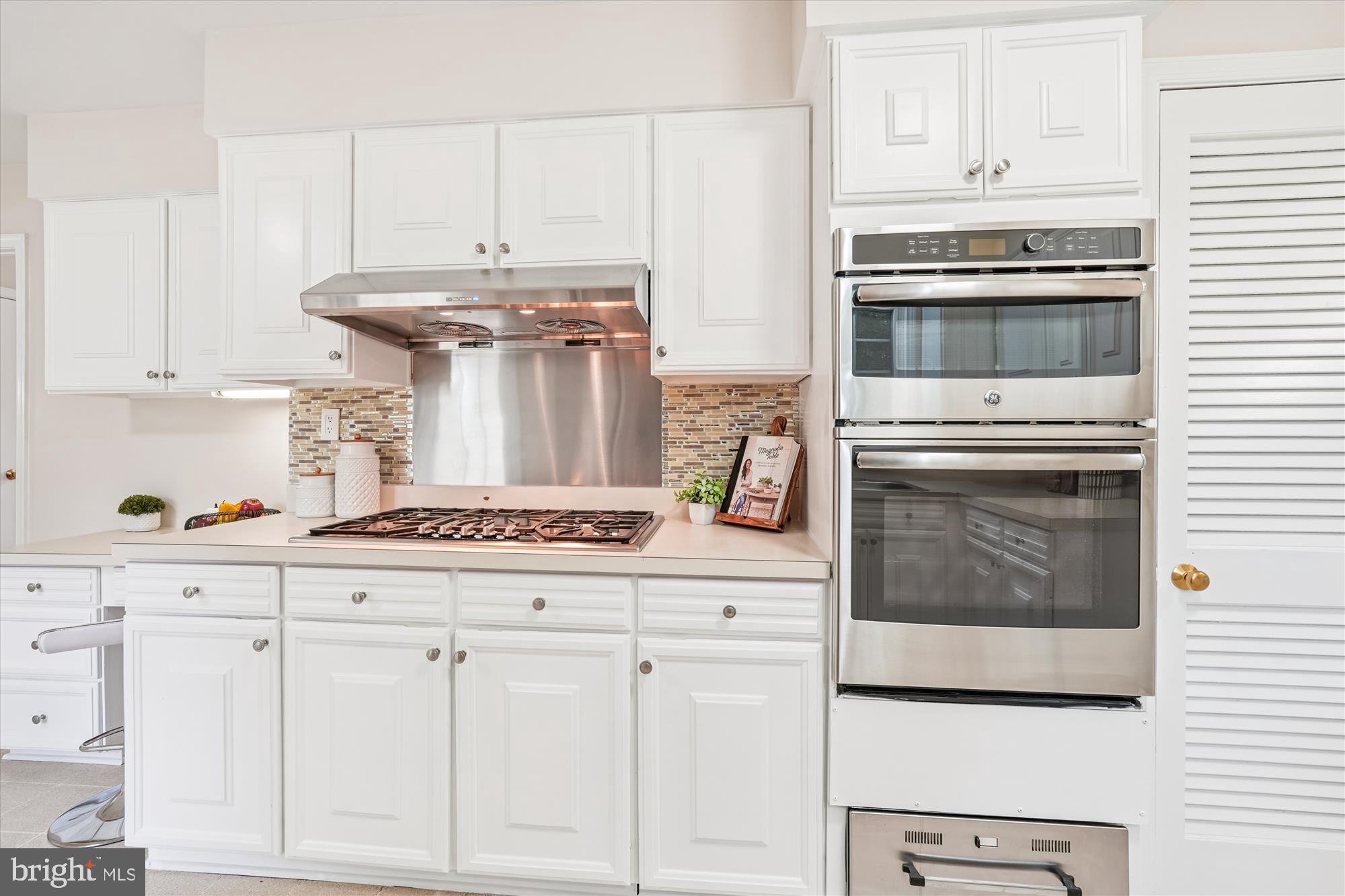 4605 SUNFLOWER DRIVE