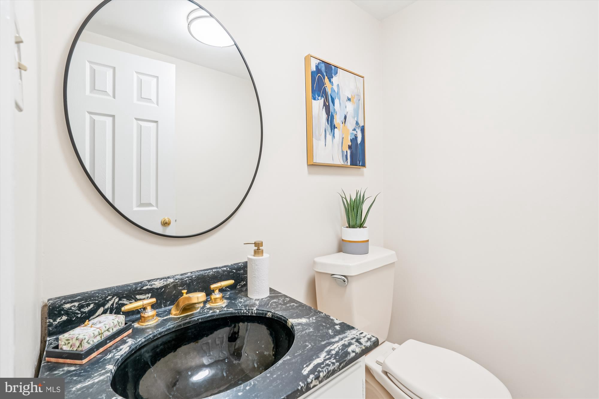 4605 SUNFLOWER DRIVE