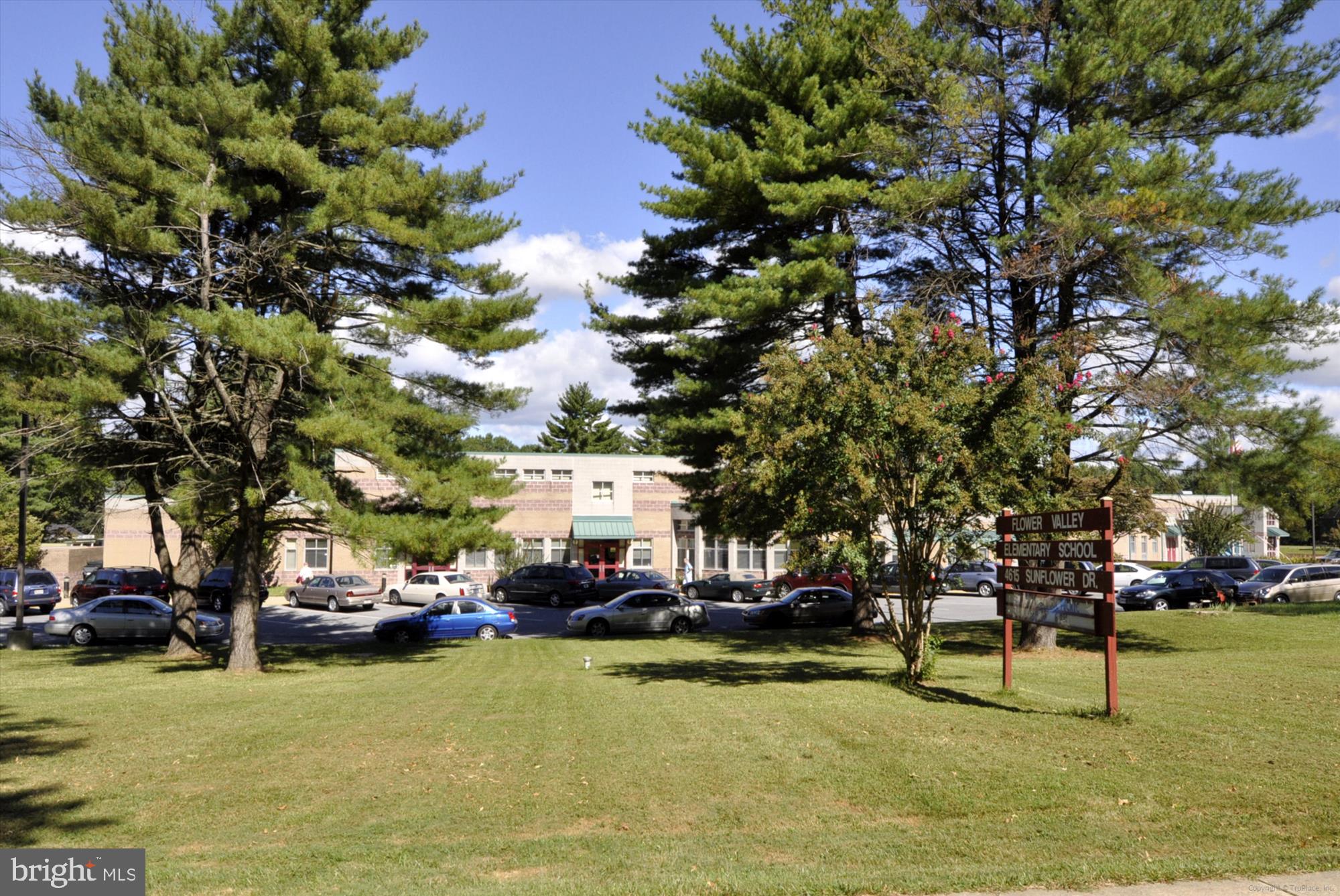 4605 SUNFLOWER DRIVE