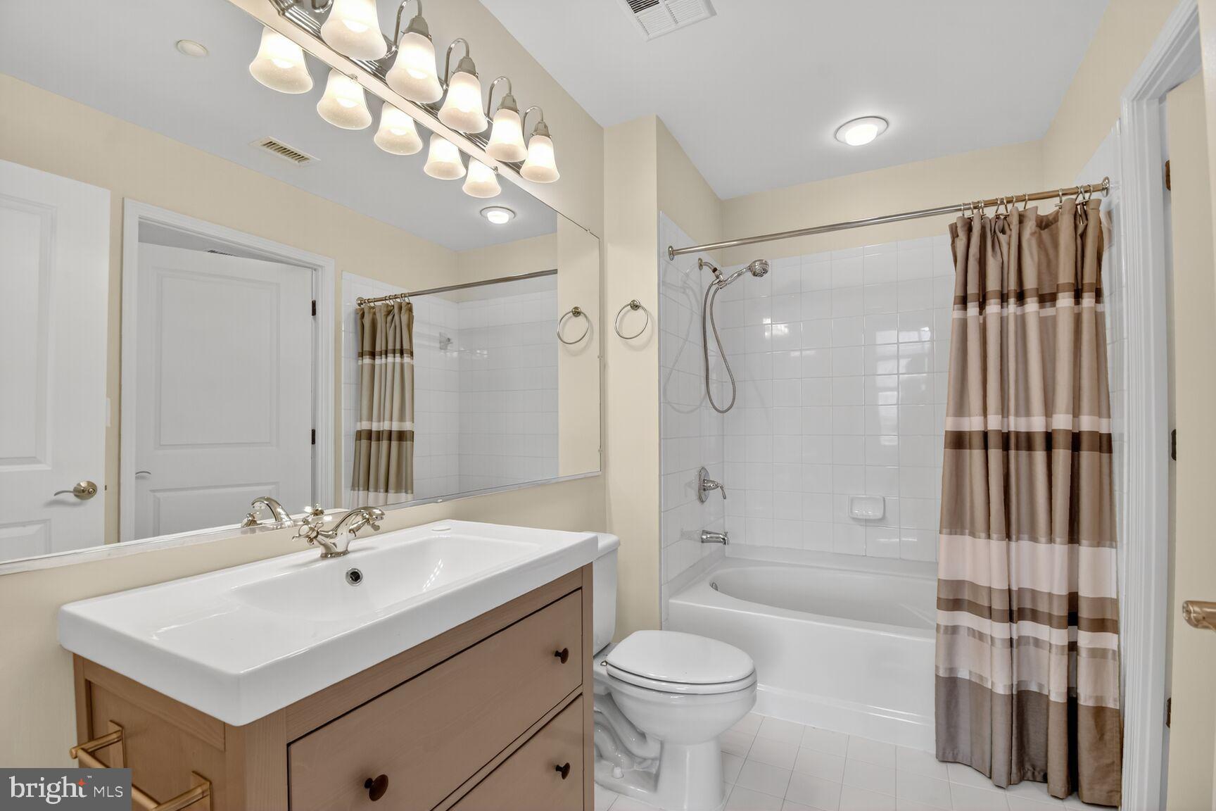 11700 OLD GEORGETOWN ROAD 714