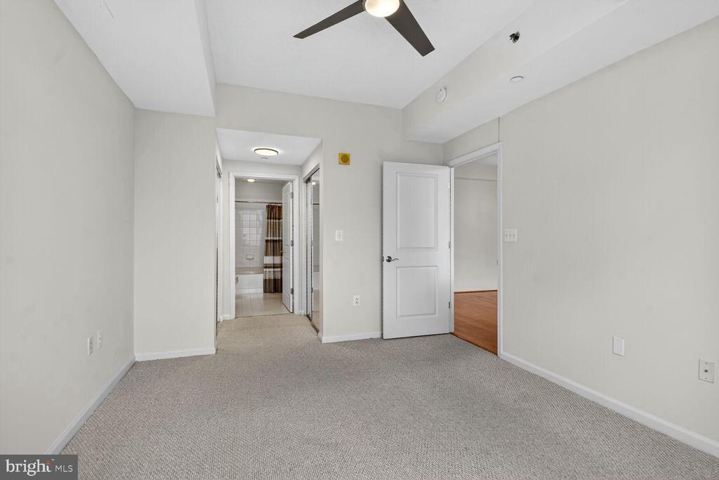 11700 OLD GEORGETOWN ROAD 714