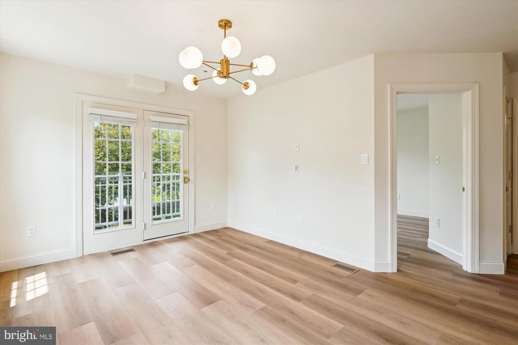 604 HIGHLAND RIDGE AVENUE 100