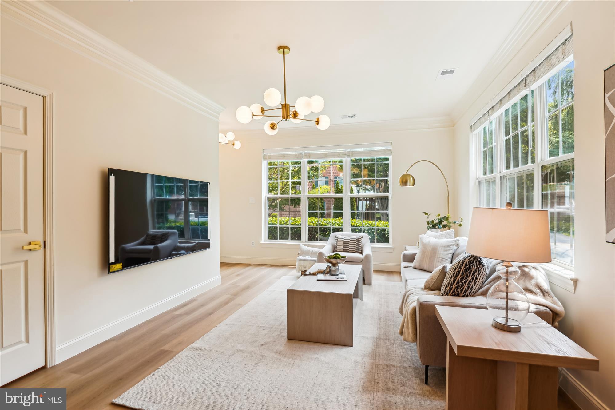 604 HIGHLAND RIDGE AVENUE 100