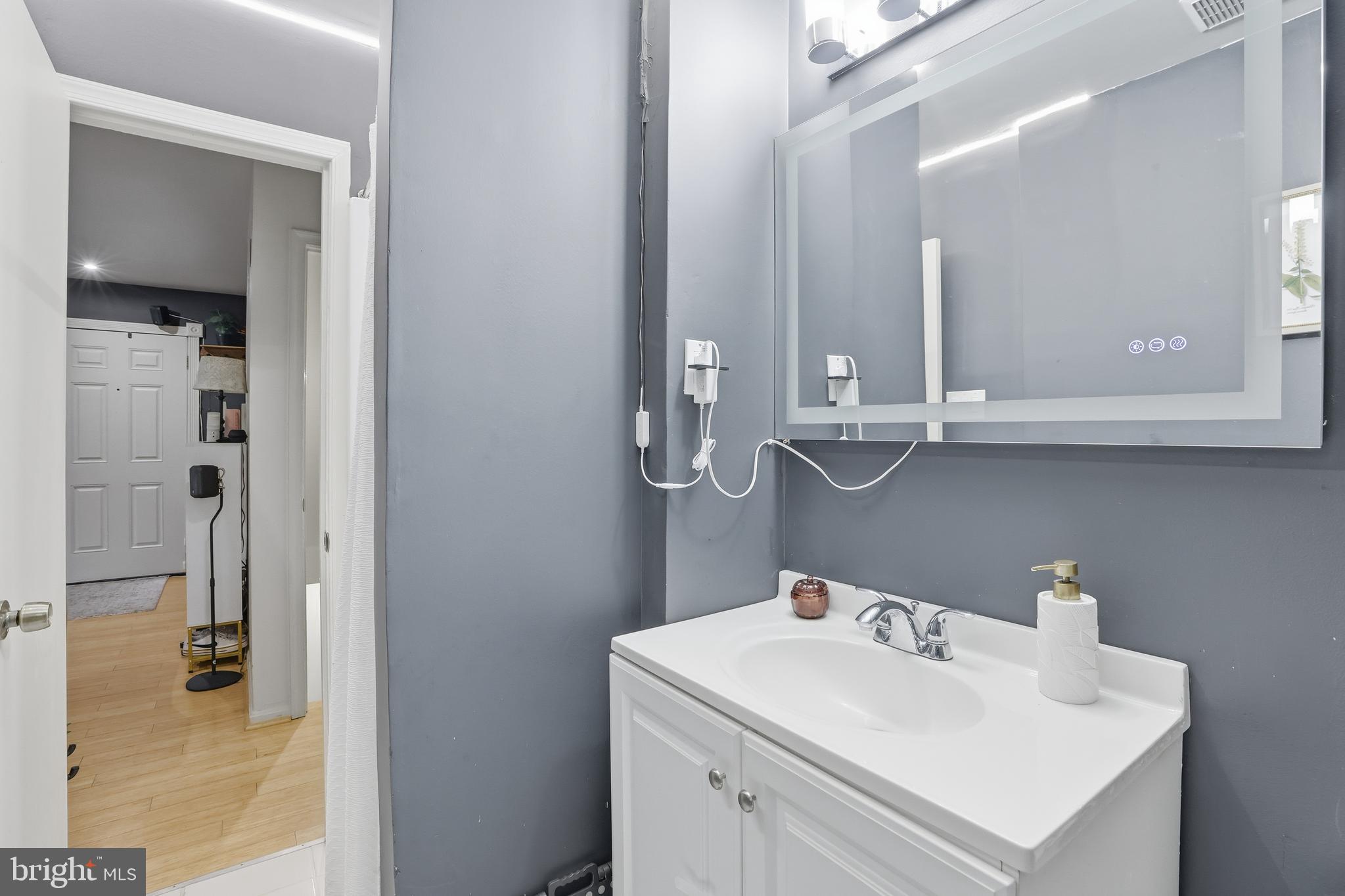 13901 VALLEYFIELD DRIVE