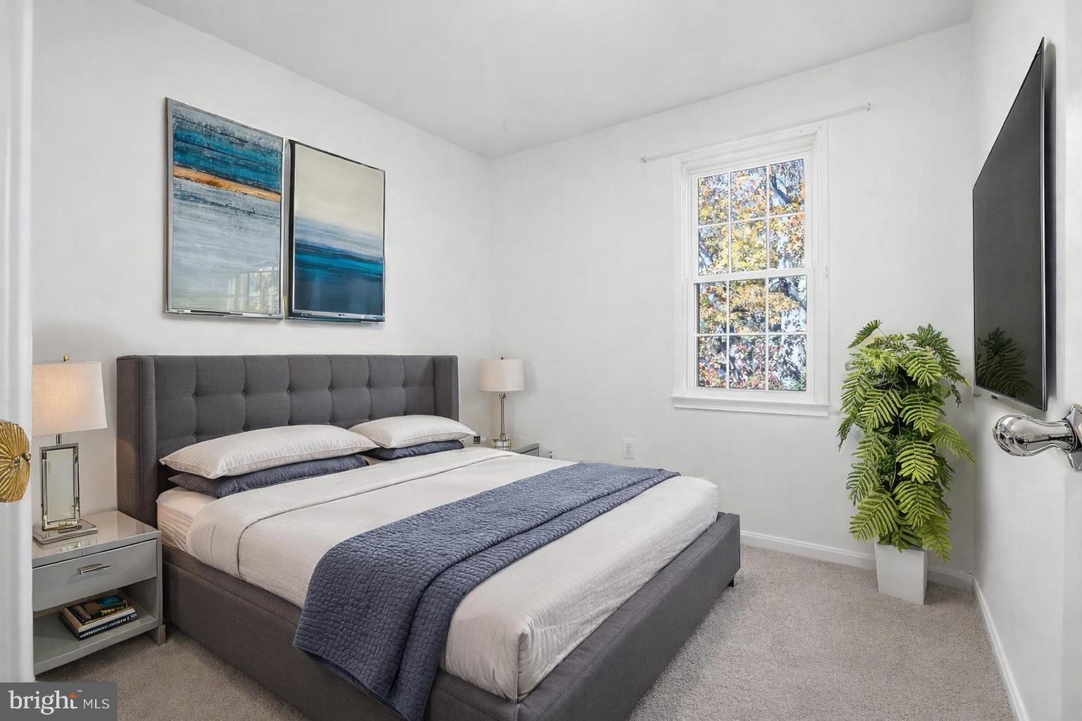 5 HYACINTH COURT 7-3