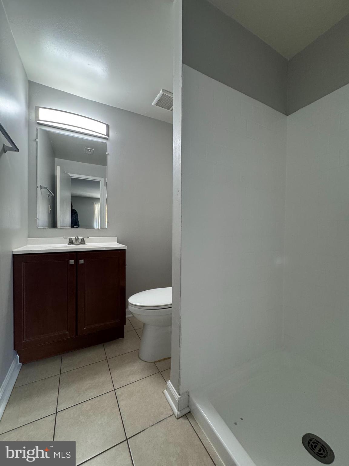 18616 WALKERS CHOICE ROAD 18616