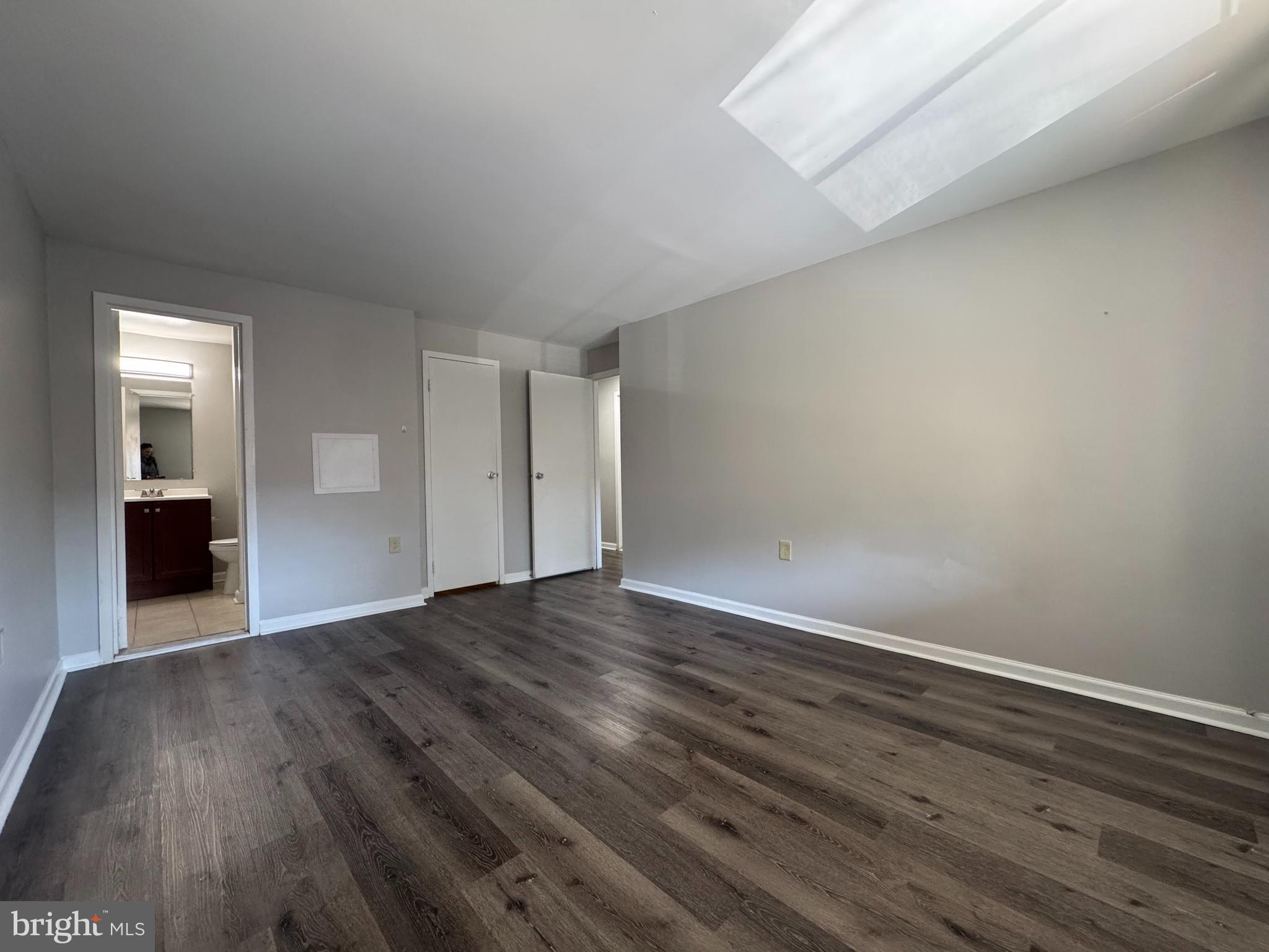 18616 WALKERS CHOICE ROAD 18616
