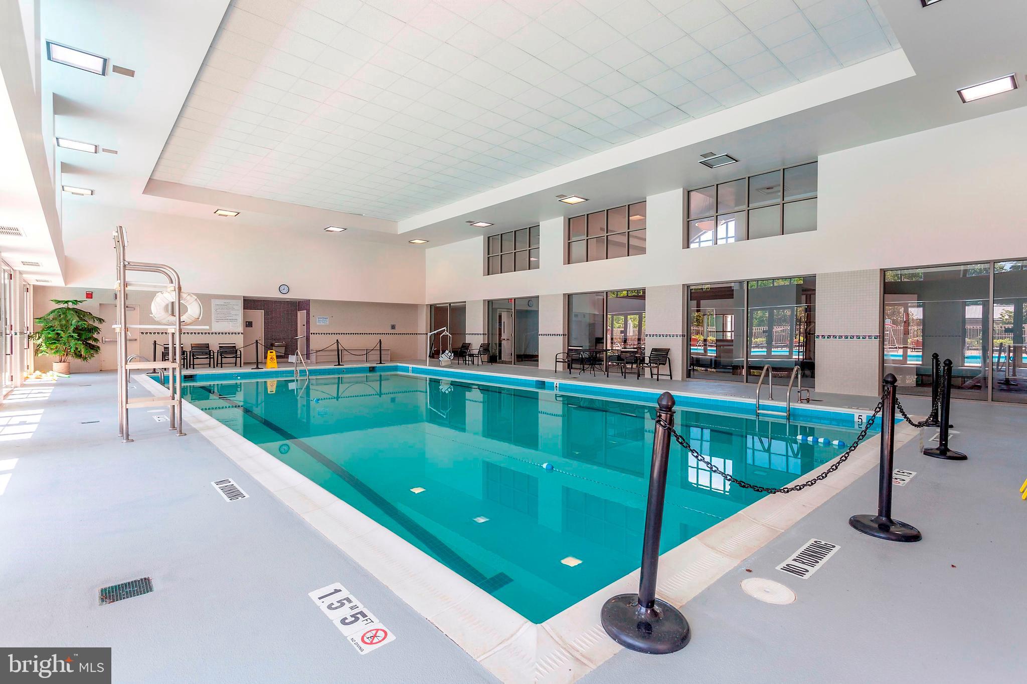 5809 NICHOLSON LANE 306